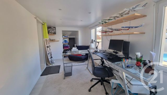 maison à vendre - 6 pièces - 159.75 m2 - CHAMPAGNE SUR OISE - 95 - ILE-DE-FRANCE - Century 21 Osmose