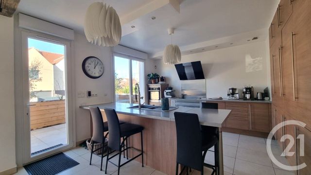 maison à vendre - 6 pièces - 159.75 m2 - CHAMPAGNE SUR OISE - 95 - ILE-DE-FRANCE - Century 21 Osmose