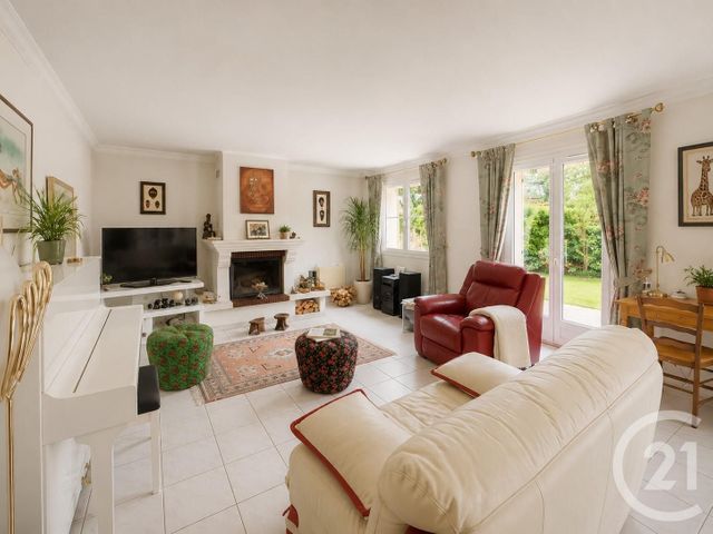 maison à vendre - 6 pièces - 132.0 m2 - MERY SUR OISE - 95 - ILE-DE-FRANCE - Century 21 Osmose