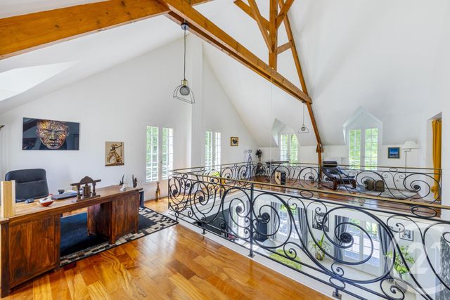 maison à vendre - 8 pièces - 263.5 m2 - NESLES LA VALLEE - 95 - ILE-DE-FRANCE - Century 21 Osmose