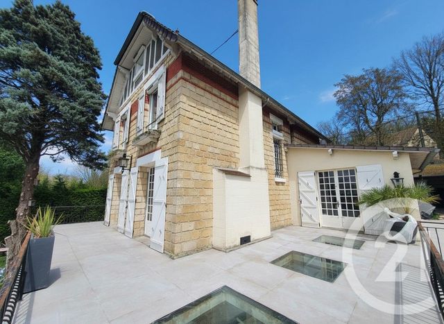 maison à vendre - 8 pièces - 237.69 m2 - NESLES LA VALLEE - 95 - ILE-DE-FRANCE - Century 21 Osmose