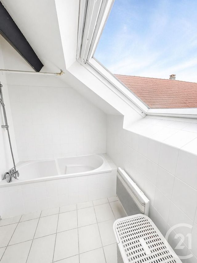 Appartement F2 à vendre - 2 pièces - 26.57 m2 - VALMONDOIS - 95 - ILE-DE-FRANCE - Century 21 Osmose