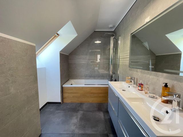 maison à vendre - 6 pièces - 191.0 m2 - NESLES LA VALLEE - 95 - ILE-DE-FRANCE - Century 21 Osmose