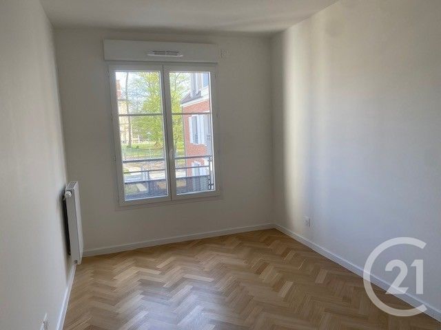 Appartement à louer - 3 pièces - 63.9 m2 - L ISLE ADAM - 95 - ILE-DE-FRANCE - Century 21 Osmose