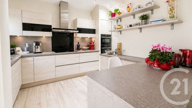 maison à vendre - 7 pièces - 172.65 m2 - CHAMPAGNE SUR OISE - 95 - ILE-DE-FRANCE - Century 21 Osmose