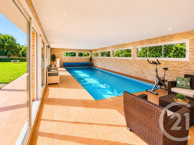 maison à vendre - 9 pièces - 362.76 m2 - MAGNY EN VEXIN - 95 - ILE-DE-FRANCE - Century 21 Osmose