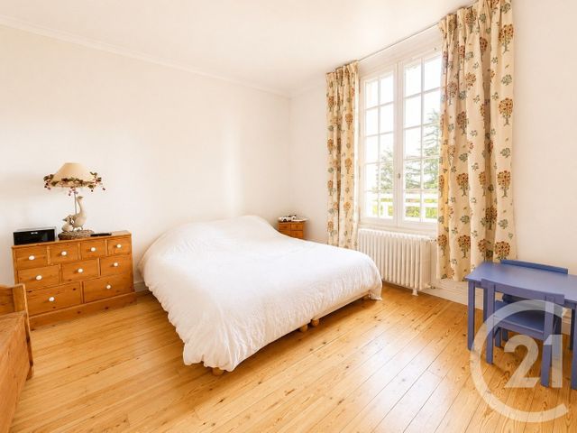 maison à vendre - 7 pièces - 221.0 m2 - L ISLE ADAM - 95 - ILE-DE-FRANCE - Century 21 Osmose