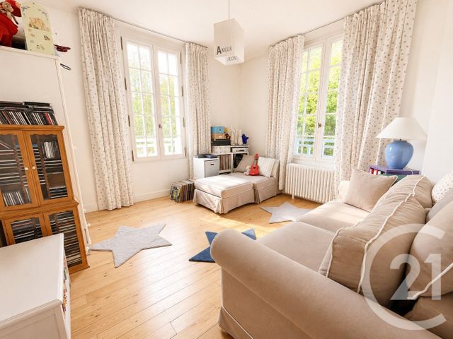 maison à vendre - 7 pièces - 221.0 m2 - L ISLE ADAM - 95 - ILE-DE-FRANCE - Century 21 Osmose