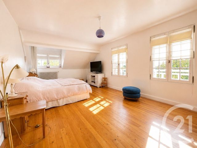 maison à vendre - 7 pièces - 221.0 m2 - L ISLE ADAM - 95 - ILE-DE-FRANCE - Century 21 Osmose