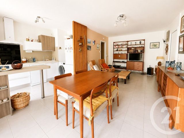 Appartement F4 à vendre - 4 pièces - 82.43 m2 - L ISLE ADAM - 95 - ILE-DE-FRANCE - Century 21 Osmose