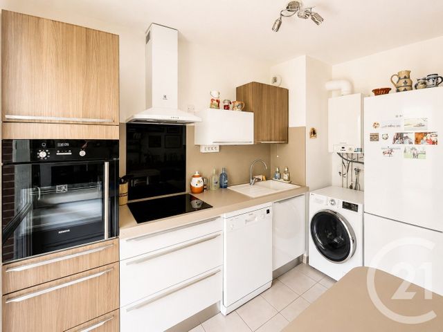 Appartement F4 à vendre - 4 pièces - 82.43 m2 - L ISLE ADAM - 95 - ILE-DE-FRANCE - Century 21 Osmose