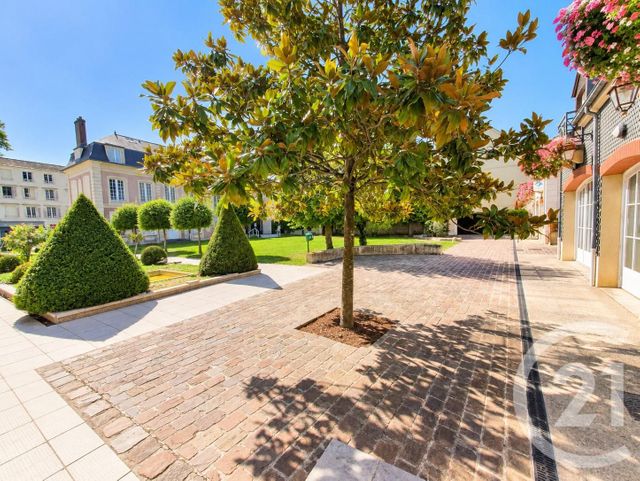 Appartement F2 à vendre - 2 pièces - 40.03 m2 - L ISLE ADAM - 95 - ILE-DE-FRANCE - Century 21 Osmose