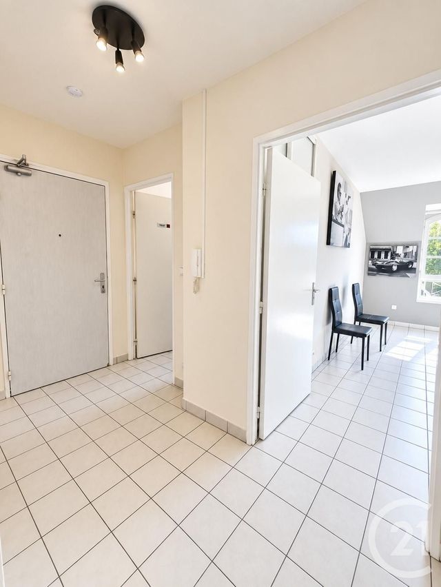 Appartement F2 à vendre - 2 pièces - 40.03 m2 - L ISLE ADAM - 95 - ILE-DE-FRANCE - Century 21 Osmose