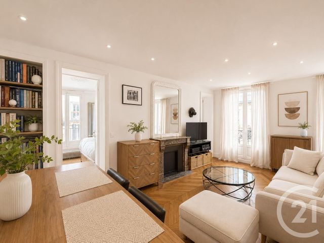 Appartement F3 à vendre - 3 pièces - 49.06 m2 - PARIS - 75004 - ILE-DE-FRANCE - Century 21 Osmose