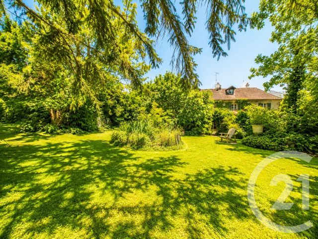 maison à vendre - 9 pièces - 201.0 m2 - VALMONDOIS - 95 - ILE-DE-FRANCE - Century 21 Osmose