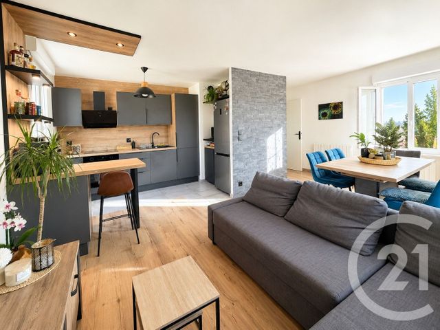 Appartement F3 à vendre - 3 pièces - 63.05 m2 - CHAMPAGNE SUR OISE - 95 - ILE-DE-FRANCE - Century 21 Osmose