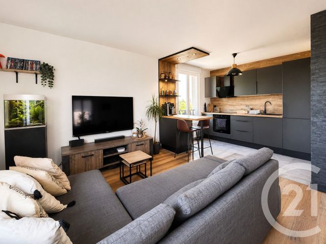 Appartement F3 à vendre - 3 pièces - 63.05 m2 - CHAMPAGNE SUR OISE - 95 - ILE-DE-FRANCE - Century 21 Osmose