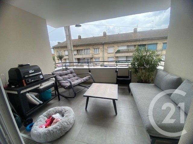 Appartement à louer - 2 pièces - 40.33 m2 - PERSAN - 95 - ILE-DE-FRANCE - Century 21 Osmose