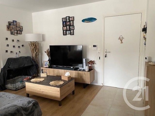 Appartement à louer - 2 pièces - 40.33 m2 - PERSAN - 95 - ILE-DE-FRANCE - Century 21 Osmose