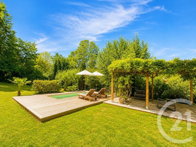 maison à vendre - 7 pièces - 176.0 m2 - NESLES LA VALLEE - 95 - ILE-DE-FRANCE - Century 21 Osmose
