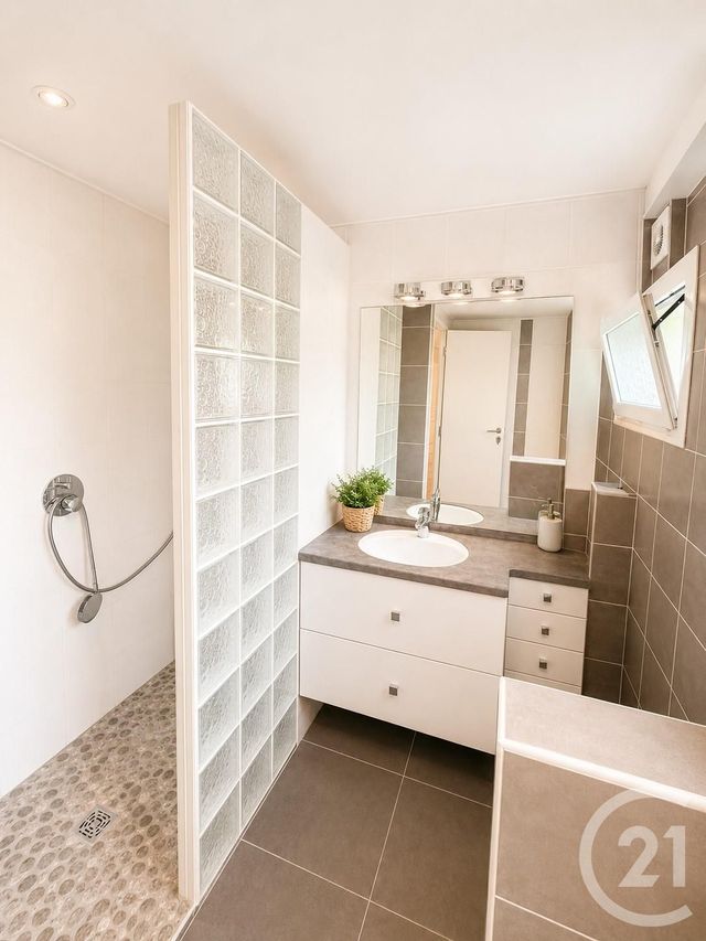 maison à vendre - 7 pièces - 176.0 m2 - NESLES LA VALLEE - 95 - ILE-DE-FRANCE - Century 21 Osmose