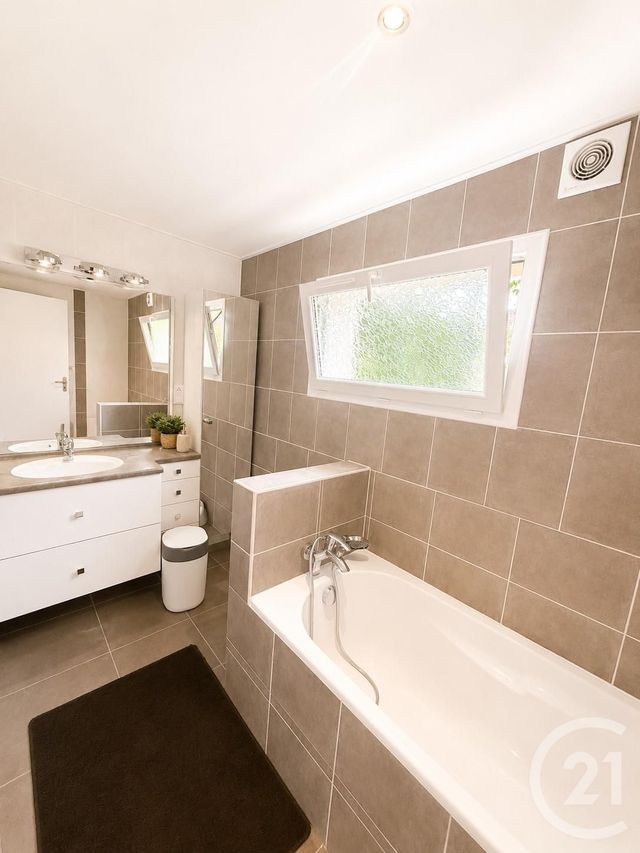 maison à vendre - 7 pièces - 176.0 m2 - NESLES LA VALLEE - 95 - ILE-DE-FRANCE - Century 21 Osmose
