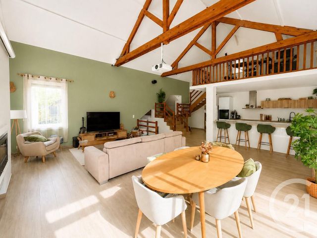 maison à vendre - 7 pièces - 176.0 m2 - NESLES LA VALLEE - 95 - ILE-DE-FRANCE - Century 21 Osmose