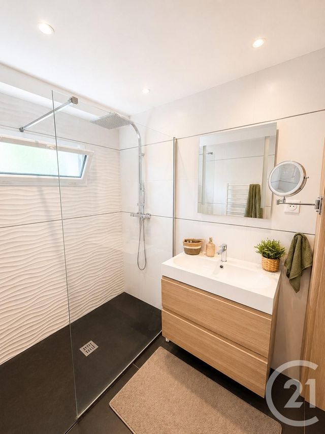 maison à vendre - 7 pièces - 176.0 m2 - NESLES LA VALLEE - 95 - ILE-DE-FRANCE - Century 21 Osmose