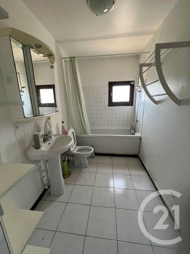 maison à louer - 5 pièces - 86.71 m2 - PARMAIN - 95 - ILE-DE-FRANCE - Century 21 Osmose