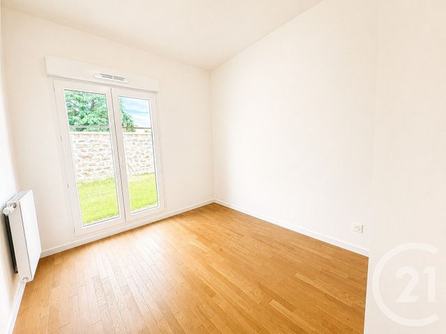 Appartement à vendre - 3 pièces - 62.12 m2 - L ISLE ADAM - 95 - ILE-DE-FRANCE - Century 21 Osmose