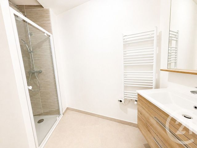 Appartement à vendre - 3 pièces - 62.12 m2 - L ISLE ADAM - 95 - ILE-DE-FRANCE - Century 21 Osmose