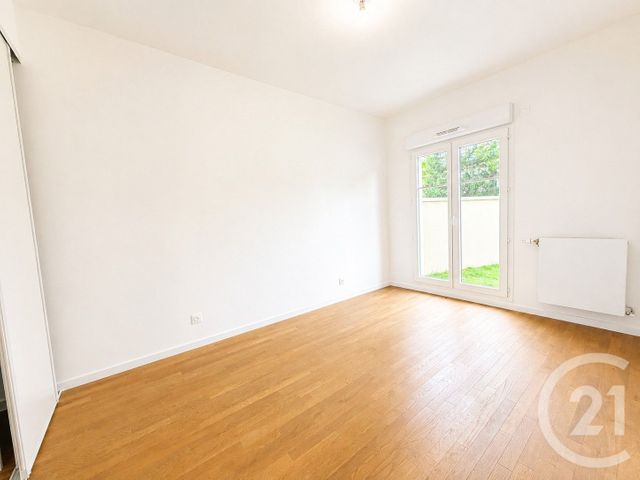 Appartement à vendre - 3 pièces - 62.12 m2 - L ISLE ADAM - 95 - ILE-DE-FRANCE - Century 21 Osmose