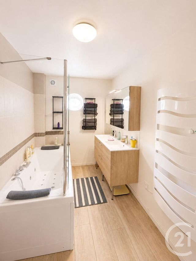 maison à vendre - 5 pièces - 78.0 m2 - NESLES LA VALLEE - 95 - ILE-DE-FRANCE - Century 21 Osmose