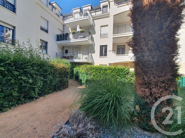 Appartement F2 à vendre - 2 pièces - 42.64 m2 - L ISLE ADAM - 95 - ILE-DE-FRANCE - Century 21 Osmose