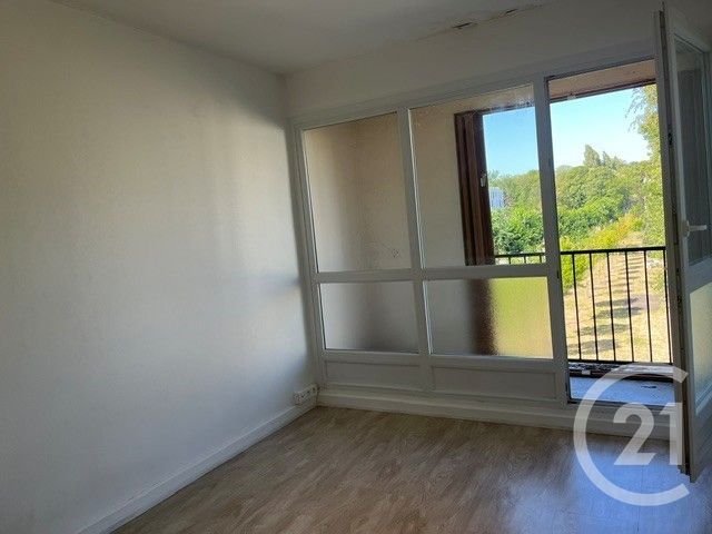 Appartement à louer - 3 pièces - 56.34 m2 - L ISLE ADAM - 95 - ILE-DE-FRANCE - Century 21 Osmose