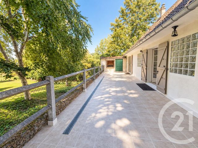 maison à vendre - 8 pièces - 282.37 m2 - NERVILLE LA FORET - 95 - ILE-DE-FRANCE - Century 21 Osmose