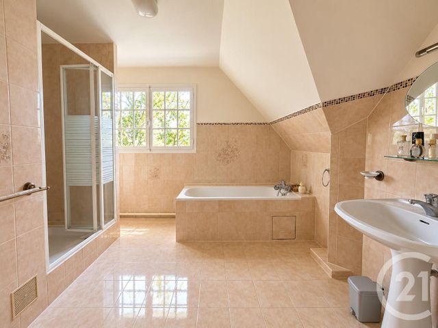 maison à vendre - 8 pièces - 282.37 m2 - NERVILLE LA FORET - 95 - ILE-DE-FRANCE - Century 21 Osmose