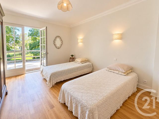 maison à vendre - 8 pièces - 282.37 m2 - NERVILLE LA FORET - 95 - ILE-DE-FRANCE - Century 21 Osmose