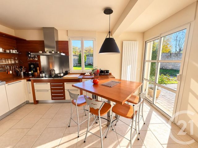 maison à vendre - 10 pièces - 232.0 m2 - NESLES LA VALLEE - 95 - ILE-DE-FRANCE - Century 21 Osmose