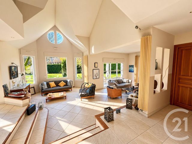 maison à vendre - 10 pièces - 232.0 m2 - NESLES LA VALLEE - 95 - ILE-DE-FRANCE - Century 21 Osmose