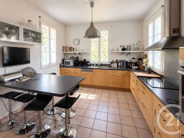 maison à vendre - 7 pièces - 230.0 m2 - NESLES LA VALLEE - 95 - ILE-DE-FRANCE - Century 21 Osmose