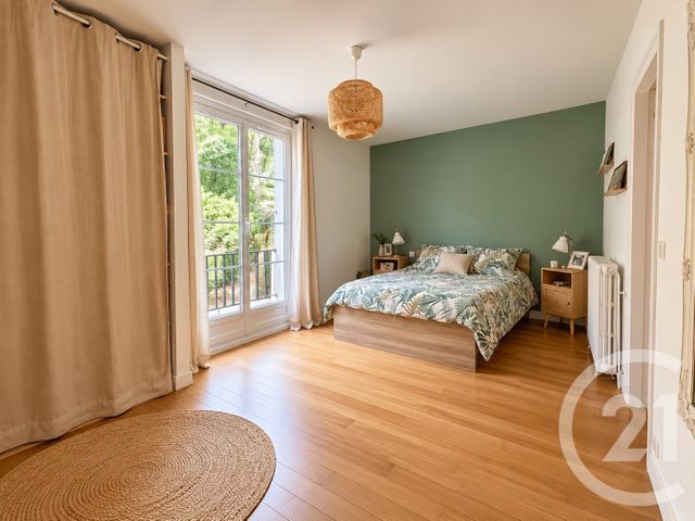 maison à vendre - 7 pièces - 175.9 m2 - NESLES LA VALLEE - 95 - ILE-DE-FRANCE - Century 21 Osmose