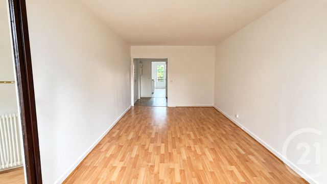 Appartement F3 à vendre - 3 pièces - 66.43 m2 - L ISLE ADAM - 95 - ILE-DE-FRANCE - Century 21 Osmose