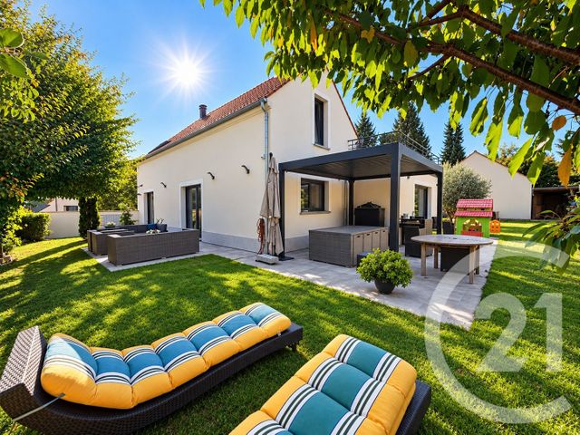 maison à vendre - 7 pièces - 224.88 m2 - CHAMPAGNE SUR OISE - 95 - ILE-DE-FRANCE - Century 21 Osmose