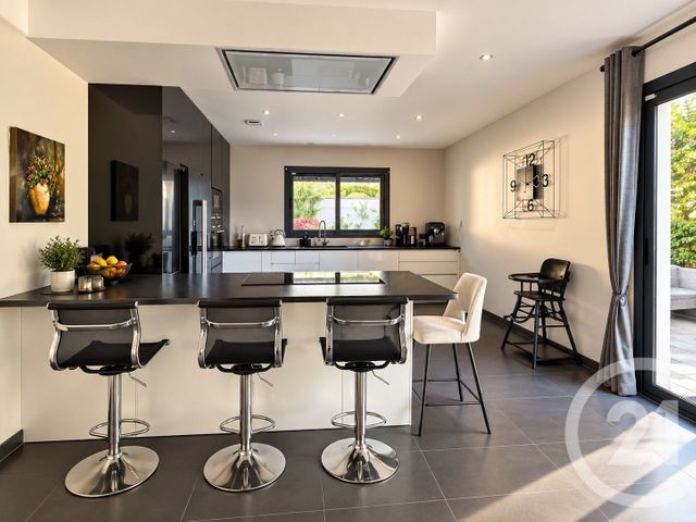 maison à vendre - 7 pièces - 224.88 m2 - CHAMPAGNE SUR OISE - 95 - ILE-DE-FRANCE - Century 21 Osmose