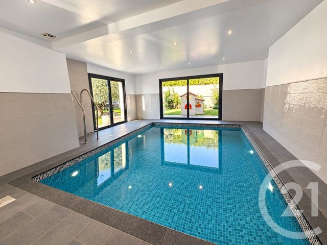 maison à vendre - 7 pièces - 224.88 m2 - CHAMPAGNE SUR OISE - 95 - ILE-DE-FRANCE - Century 21 Osmose