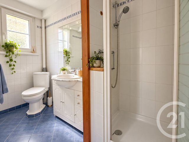 maison à vendre - 7 pièces - 196.95 m2 - CHAMPAGNE SUR OISE - 95 - ILE-DE-FRANCE - Century 21 Osmose